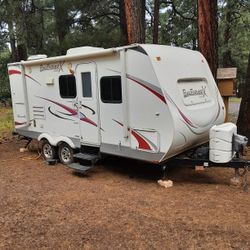 2012 Funfinder by CruiserRV X-210WBS