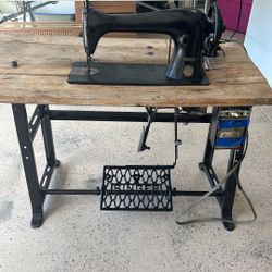 Máquina De Coser SINGER