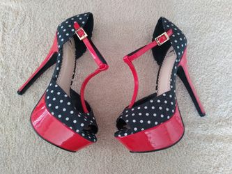 Madison By Shoedazzle "Minnie" 8.5