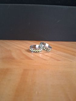 Glow in the dark rings set of 2