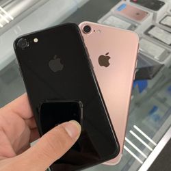 iPhone 7 32 GB UNL