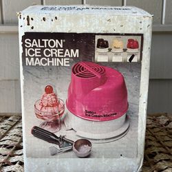 1974 Salton Ice Cream Machine In Strawberry Pink