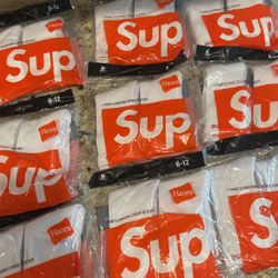Supreme Socks