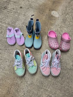 Girl shoes Size 11C