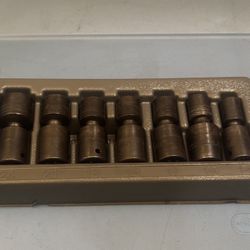 Snap-on Tools  7 pc 1/2" Drive 6-Point Metric Flank Drive® Shallow Impact Swivel Socket Set (14, 15, 17–21 and 24 mm)