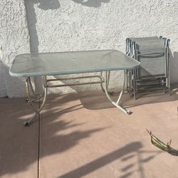 Free Patio Table And Folding Chairs