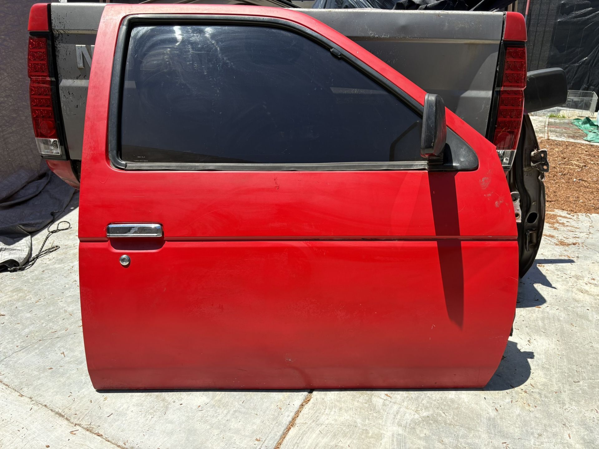 Nissan Hardbody D21 Doors