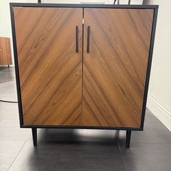 Chest Side Table