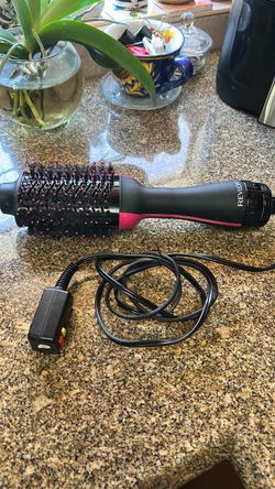 REVLON HAIR DRYER & VOLUMIZER