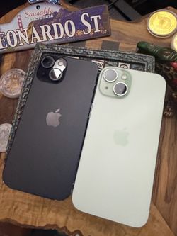 I p h o n e 15 128GB both colors available unlocked