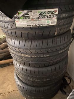 ATURO 305/35/R22