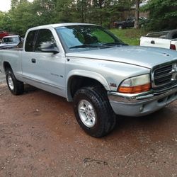 2000 Dodge Dakota