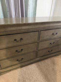 Dresser 6 Drawers