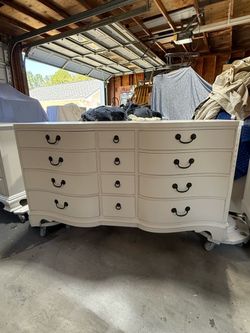 White Dresser and Chest of Drawers