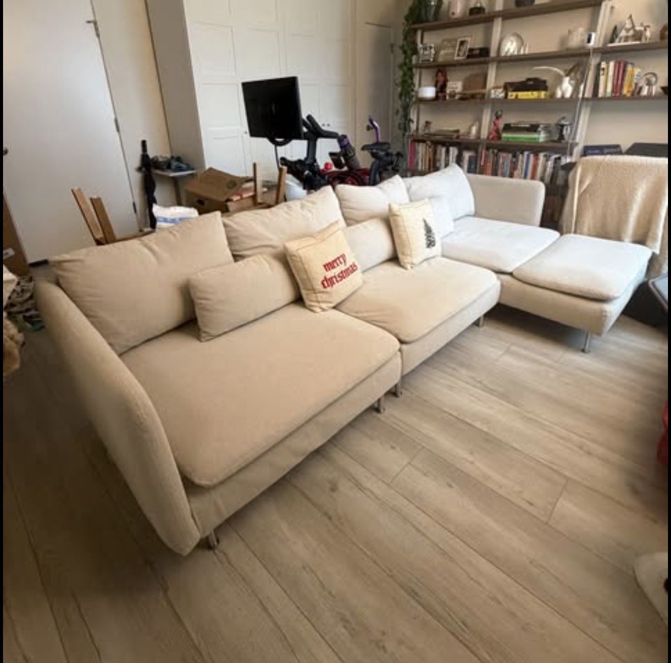 Modern Sectional Sofa