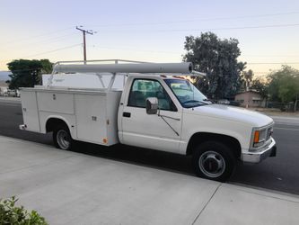 2000 Chevrolet 3500 Pickups
