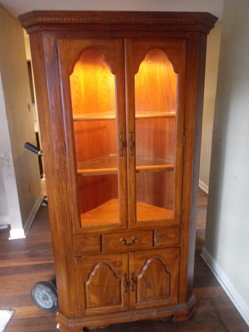 Solid wood lighted china corner cabinet