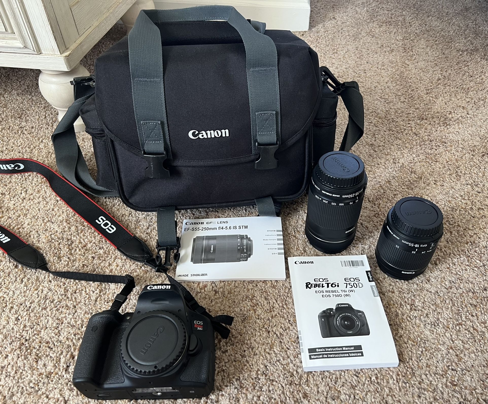 Like New! Canon Rebel T6i Camera Set