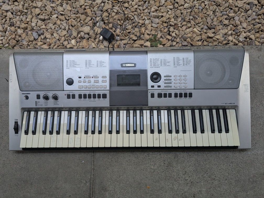 Yamaha Keyboard