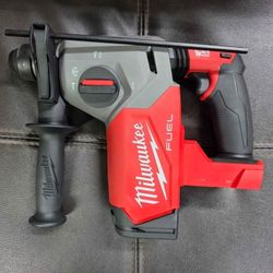 Milwaukee M18 FUEL 1 in. SDS Plus Rotary Hammer (Tool-Only)