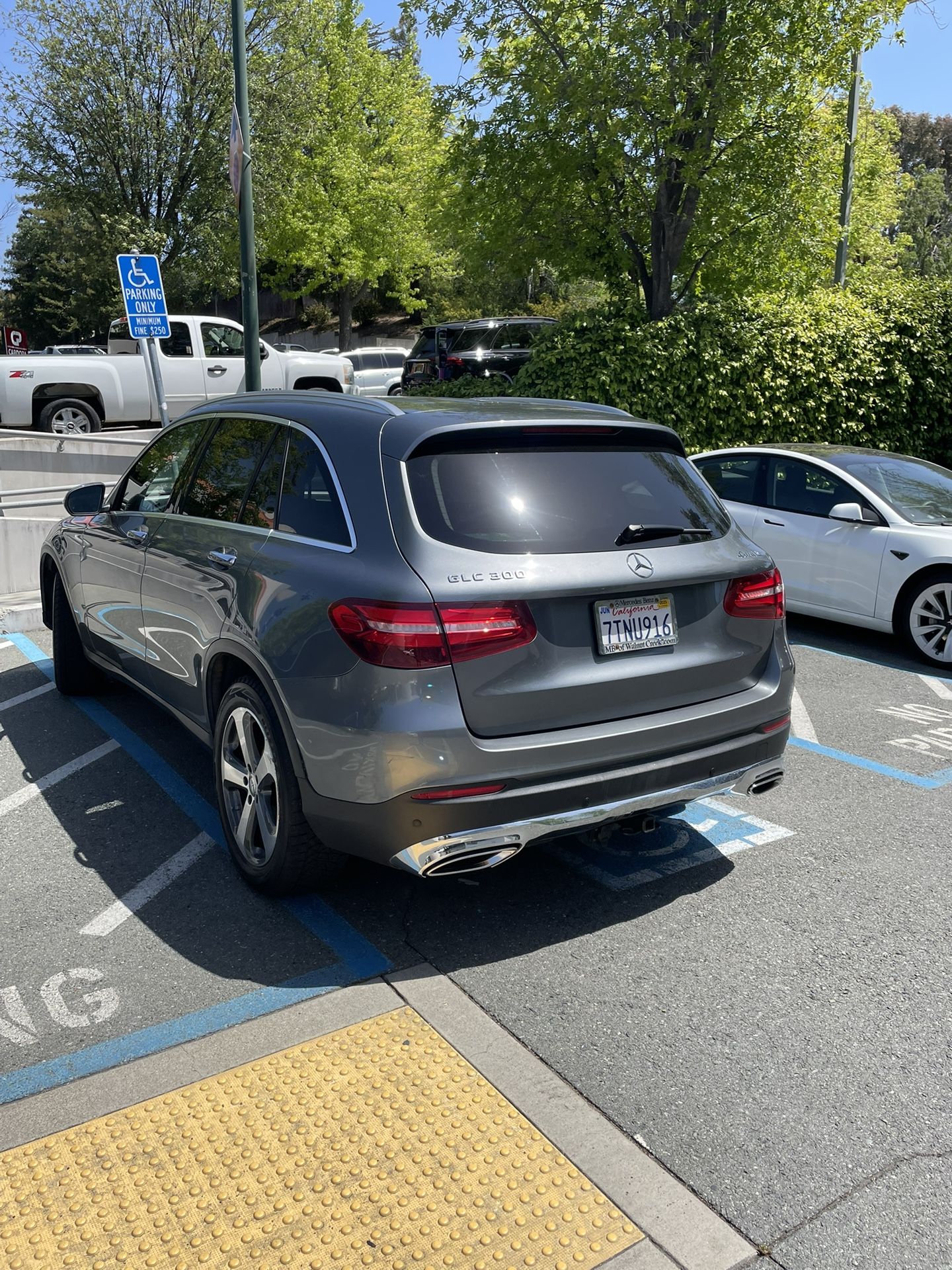2016 Mercedes-Benz GLC