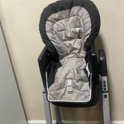 Graco DuoDiner convertible high Chair 