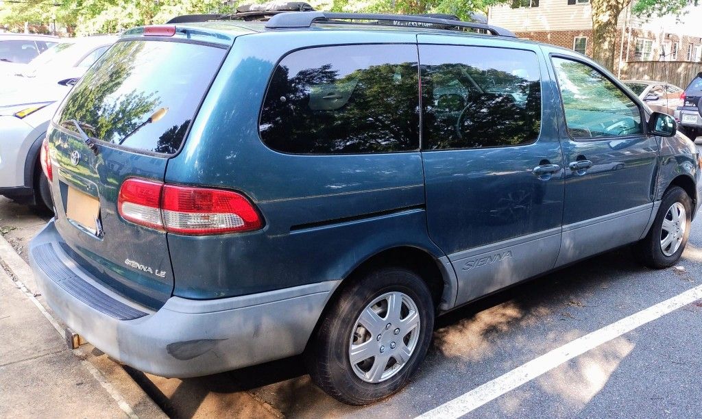 2002 Toyota Sienna
