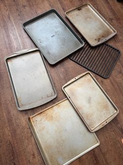Baking pans