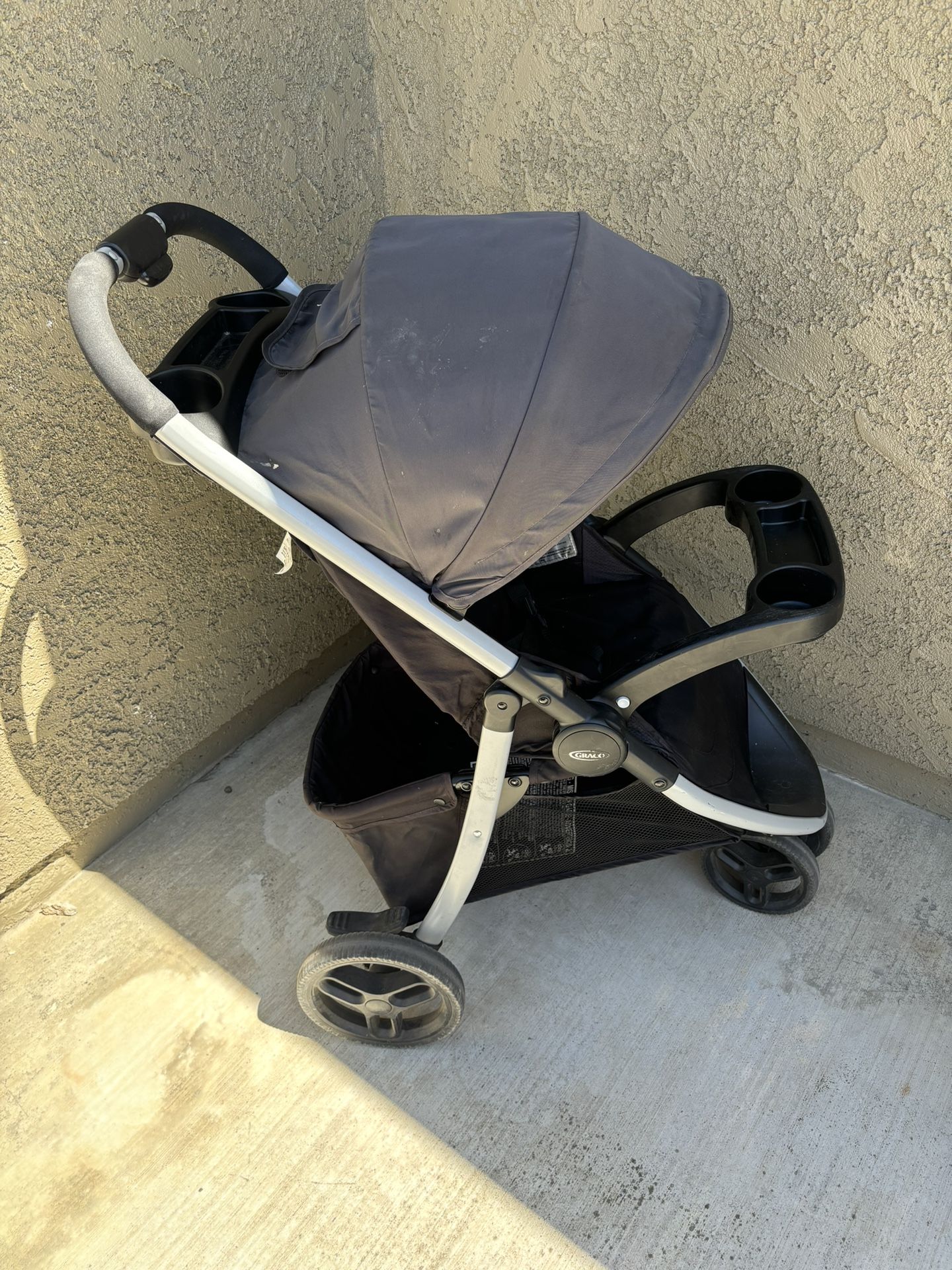 Stroller 