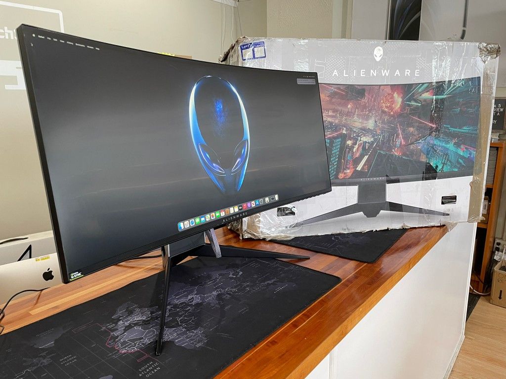 DELL ALIENWARE 👽 34” Curved GAMING MONITOR FULLY FUNCTIONAL READ DESCRIPTION!!!!