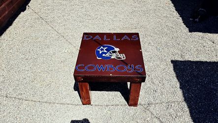 Dallas Cowboys end table