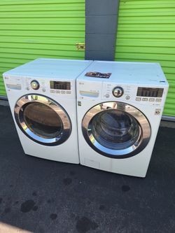 LG Washer & Dryer Set