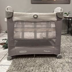 Graco Play Yard