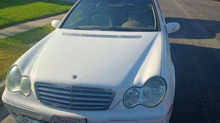 2005 Mercedes Benz C240 wagon