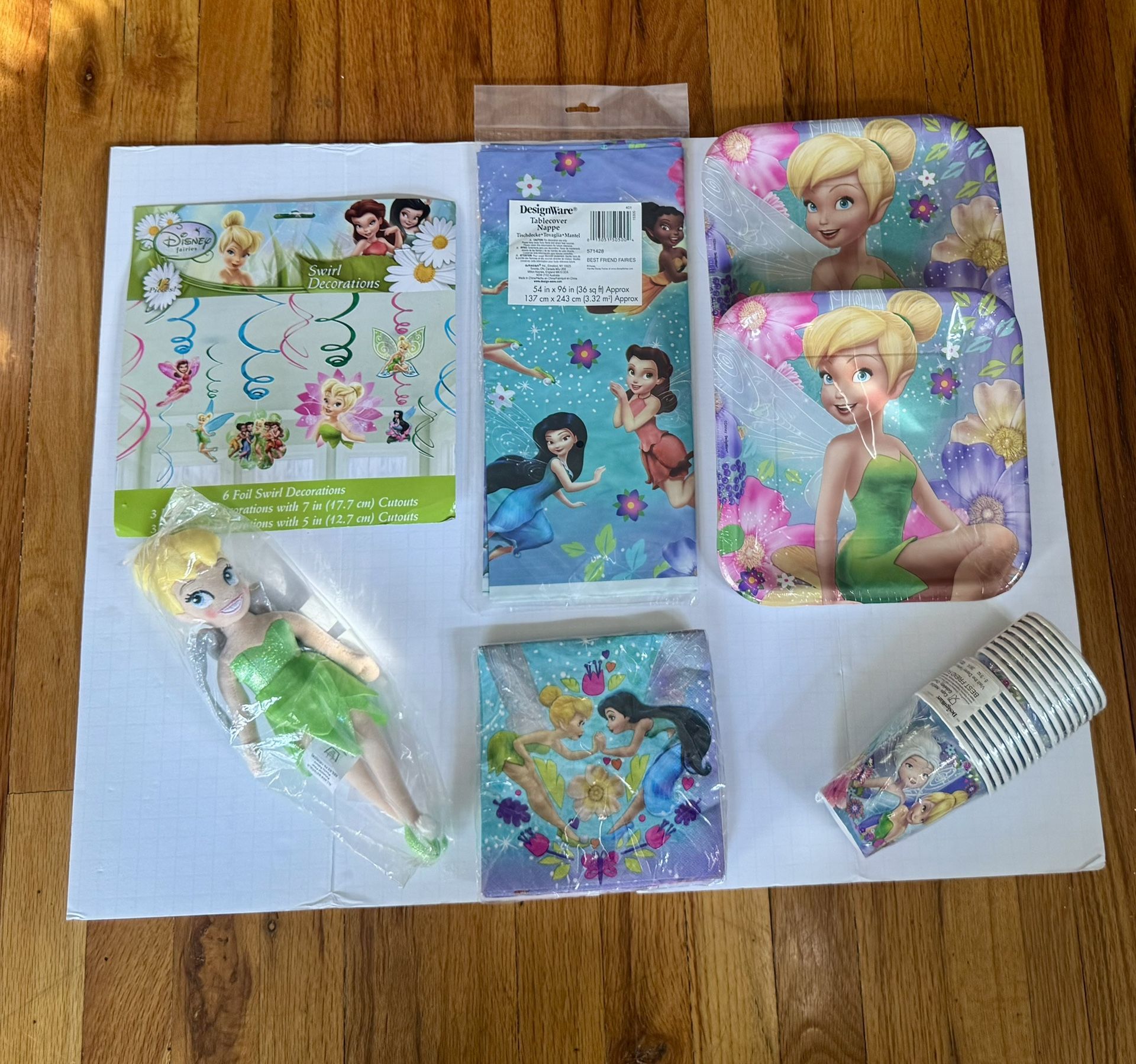 ✨❇️ Tinkerbell Party Supplies ❇️ ✨💲15