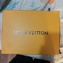 Navy Blue Lv Skates