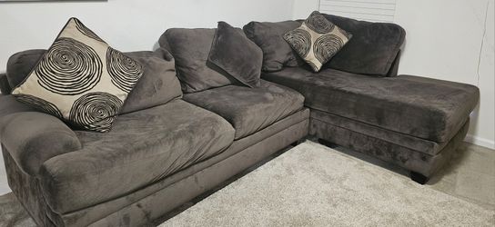 Sectional Couch Brown
