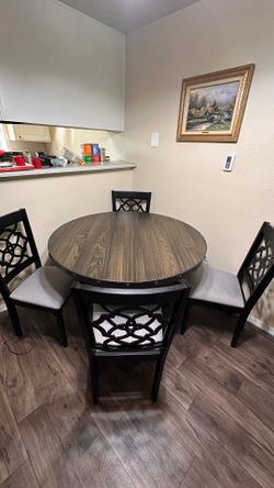 Dining set