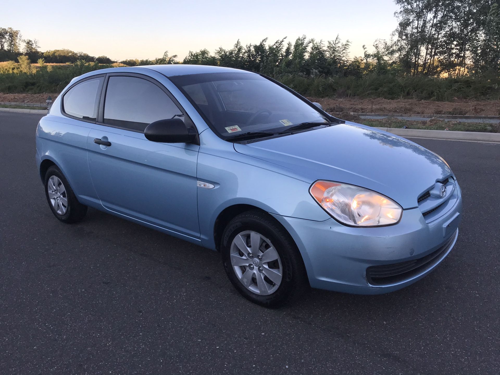 2009 Hyundai Accent 127K