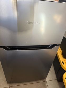 Hoses mini Refrigerator 3.2 ft.