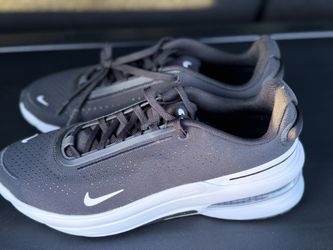 Nike Air Zoom Upturn SC