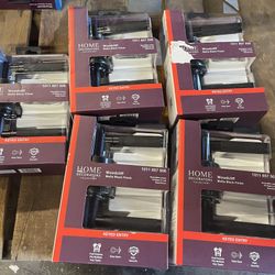 LOT OF 5 Woodcliff Matte Black Keyed Entry Door Handle Featuring Dual Keyway=HD-506