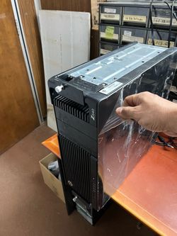 HP Z640 workstation  Intel (r) Xeon CPU E5-1620 @ 3.50GHZ 20GB RAM RDDR4 / 2133 Mhz No hard drive