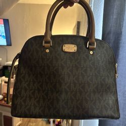 Michael Kors Purse W/ Wallet