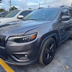 2019 Jeep Cherokee