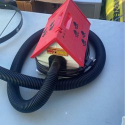 Metro  Dog House Pet Dryer