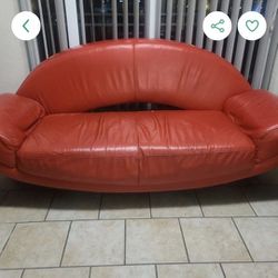 Free red Couch. READ THE DESCRIPTION!!