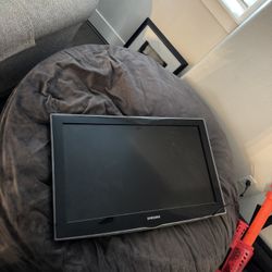 Samsung TV (With Mount) - Actual Screen Size 15 1/2” x 27 1/2”