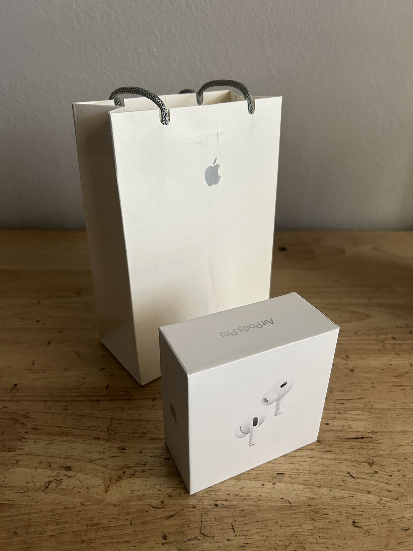 Apple AirPods Pro 2