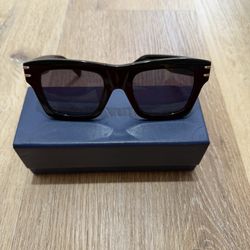 LV Sunglasses 